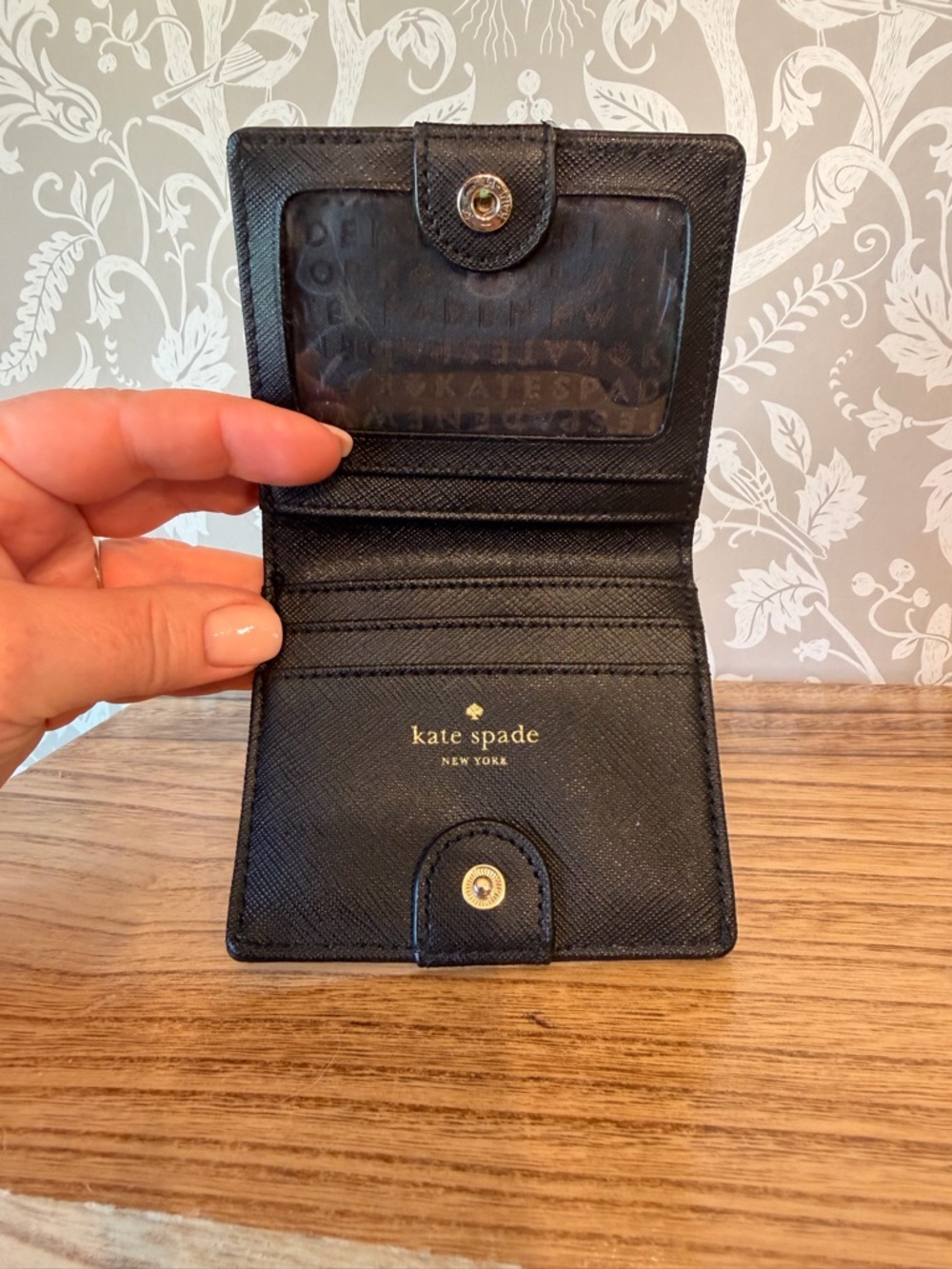 Kate Spade Glitter Mini Snap Wallet Black & Silver EUC - Picture 7 of 12